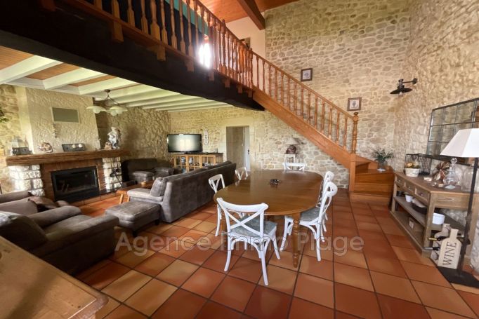 A louer LOFT  DE MAîTRE  GAILLAN EN MEDOC campagne