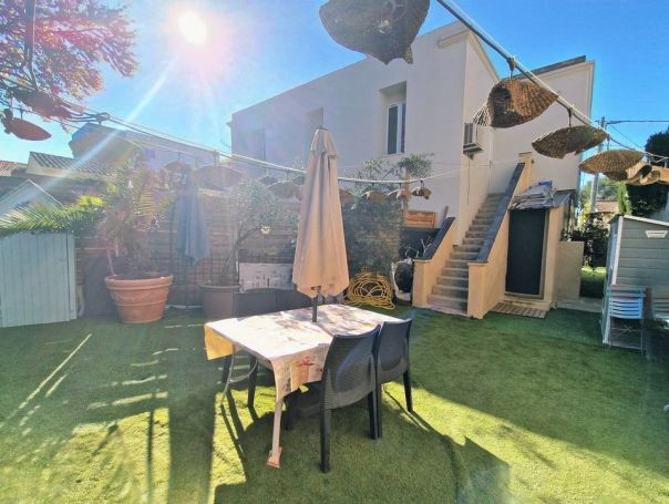 A vendre MAISON  3 PIECES 93 M2  MARSEILLE 12EME