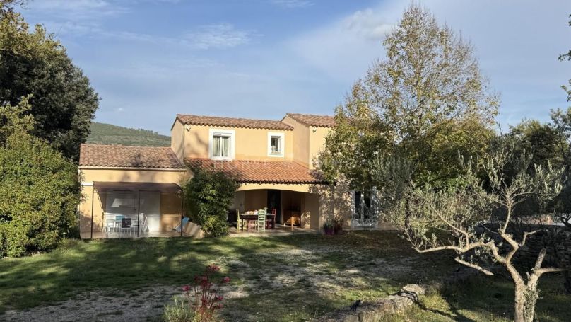 A louer MAISON  6 PIECES 150 M2  BRIGNOLES