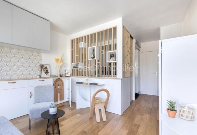 A louer LOFT  130 M2  PEZILLA LA RIVIERE