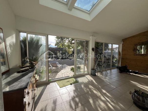 A louer MAISON  5 PIECES 120 M2 BORD DE MER PINET