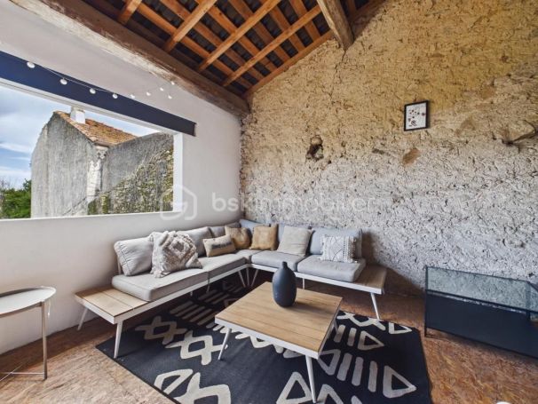 A louer MAISON  DE MAîTRE  BEZIERS