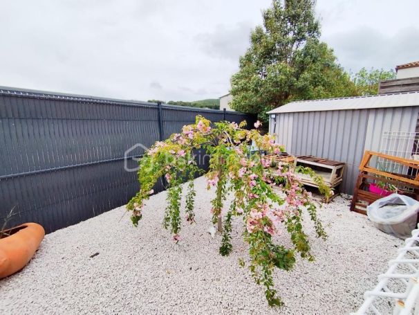 A louer MAISON  DE MAîTRE  NEBIAN