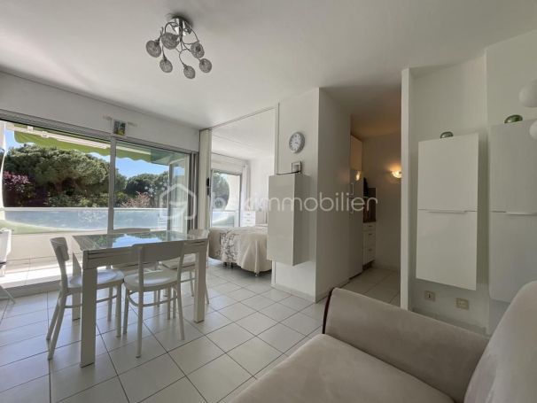 A louer APPARTEMENT NEUF T2 35 M2 BORD DE MER LA GRANDE MOTTE