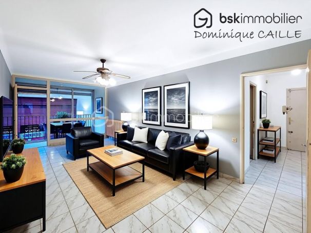 A louer APPARTEMENT T3 78 M2 BORD DE MER SETE