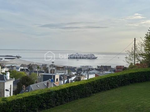 A louer APPARTEMENT T5 111 M2 VUE MER LE HAVRE