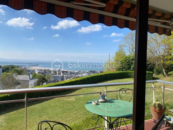 A louer APPARTEMENT T5 111 M2 VUE MER LE HAVRE