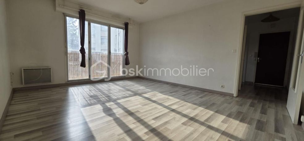 A louer APPARTEMENT T2 54 M2  PAU