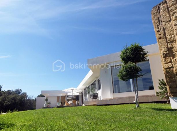 A louer MAISON  D'ARCHITECTE  BELLEGARDE