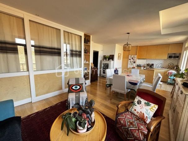 A louer APPARTEMENT T5 128 M2 TERRASSE BORD DE MER SETE