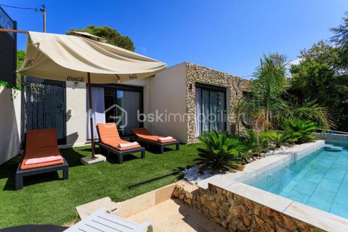 A louer MAISON  CONTEMPORAINE BORD DE MER LE CANNET