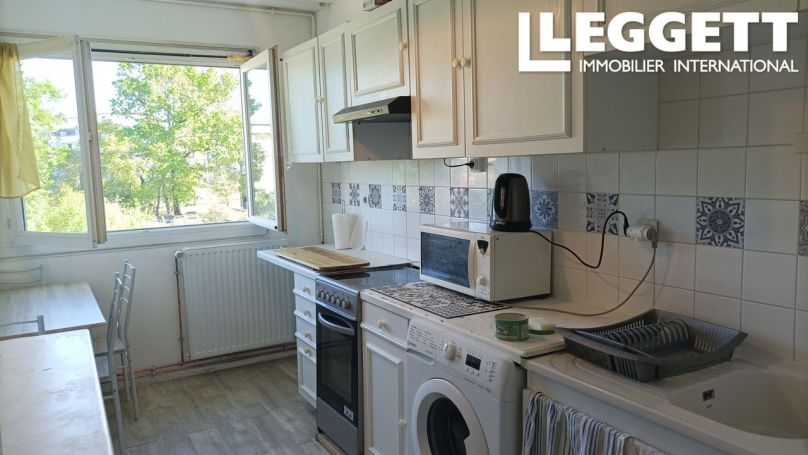 A louer APPARTEMENT T5 99 M2  TALENCE