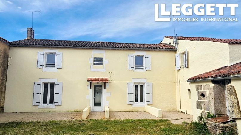 A vendre LONGèRE  9 PIECES 182 M2  VIX