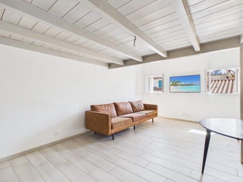 A louer STUDIO 35 M2 BORD DE MER AJACCIO