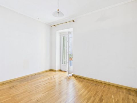 A louer APPARTEMENT T3 75 M2 BORD DE MER AJACCIO
