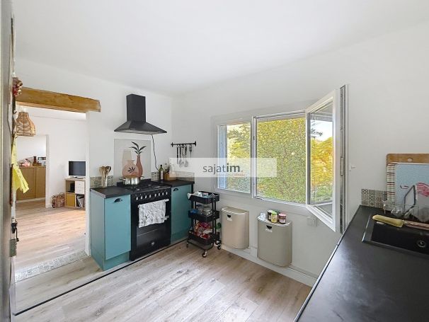 A vendre Maison de campagne 4 PIECES 81 M&sup2;  Toulon