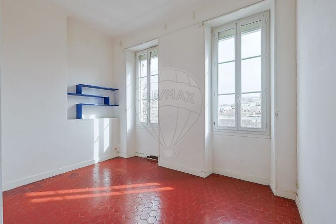 A louer APPARTEMENT DUPLEX T4 91 M2  MARSEILLE 4EME