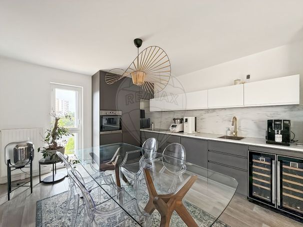 A louer APPARTEMENT T4 85 M2  NANTES