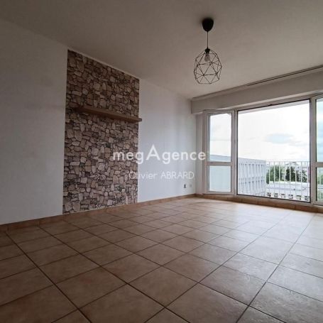 A louer APPARTEMENT T3 62 M2  NANTES