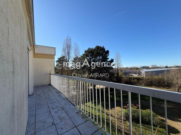 A louer APPARTEMENT T4 77 M2 TERRASSE  SAINT HERBLAIN
