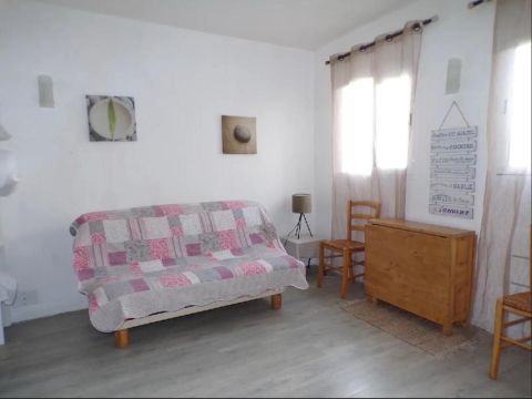 A louer STUDIO 18 M2 BORD DE MER LE POULIGUEN