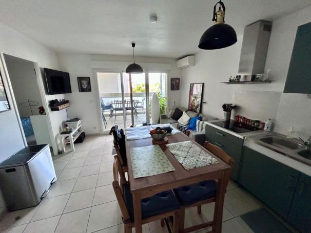 A louer APPARTEMENT T2 38 M2 TERRASSE BORD DE MER COGOLIN