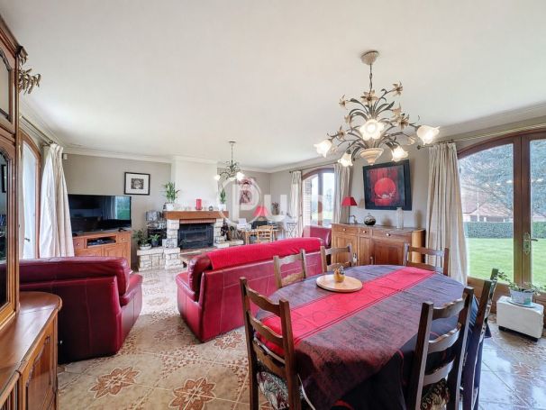 A louer MAISON  DE MAîTRE  DOURIEZ