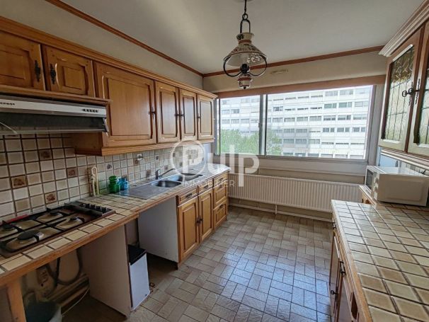 A louer APPARTEMENT T3 85 M2 BORD DE MER BOULOGNE SUR MER