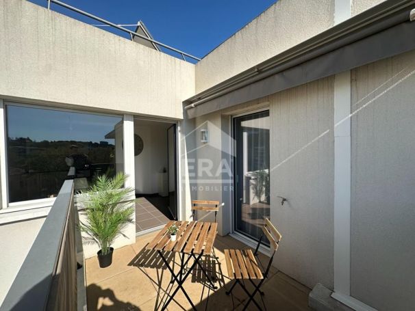 A louer APPARTEMENT DE PRESTIGE NEUF T2 47 M2 BORD DE MER CAGNES SUR MER