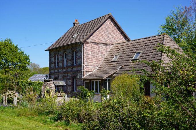 A louer MAISON  DE MA&icirc;TRE BORD DE MER SAINT VALERY EN CAUX