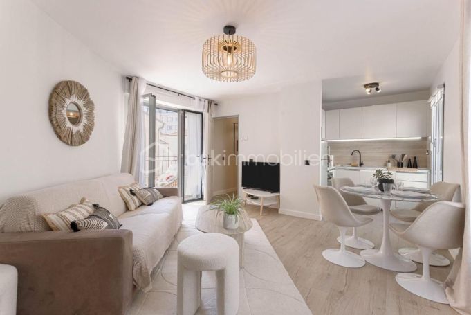 A louer APPARTEMENT NEUF T2 44 M2 TERRASSE BORD DE MER CANNES