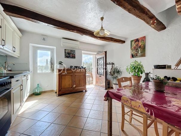 A vendre MAISON  DE MAîTRE  ROQUEFORT LES PINS