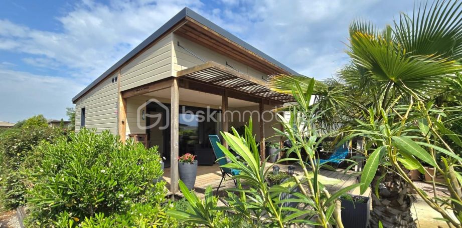 A louer MAISON  CONTEMPORAINE BORD DE MER POMEROLS