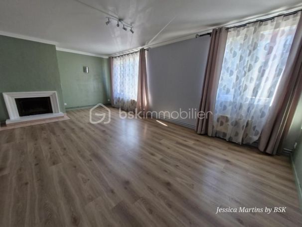 A louer APPARTEMENT T5 78 M2  LIEVIN
