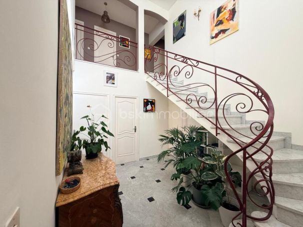 A louer MAISON  DE MAîTRE BORD DE MER BALARUC LES BAINS