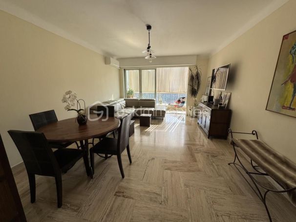 A louer APPARTEMENT T3 72 M2 TERRASSE BORD DE MER LE CANNET