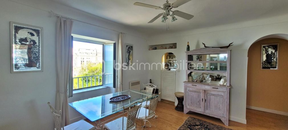 A louer APPARTEMENT T3 54 M2 BORD DE MER BIARRITZ