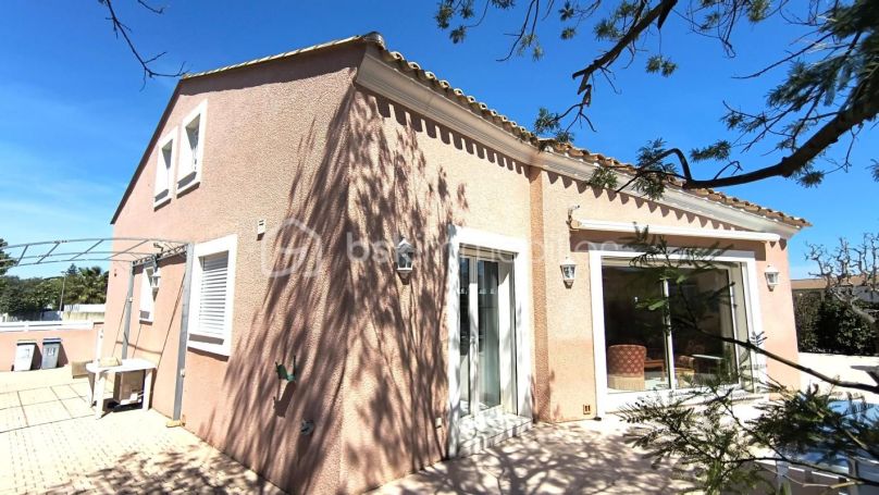 A louer MAISON  6 PIECES 125 M2  BOUJAN SUR LIBRON