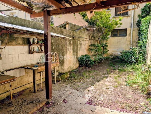 A louer MAISON  DE MAîTRE  MONTAGNAC