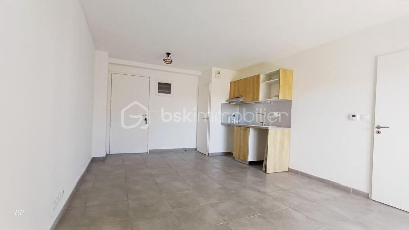 A louer APPARTEMENT T2 39 M2 TERRASSE PLAGE à PIED SERIGNAN