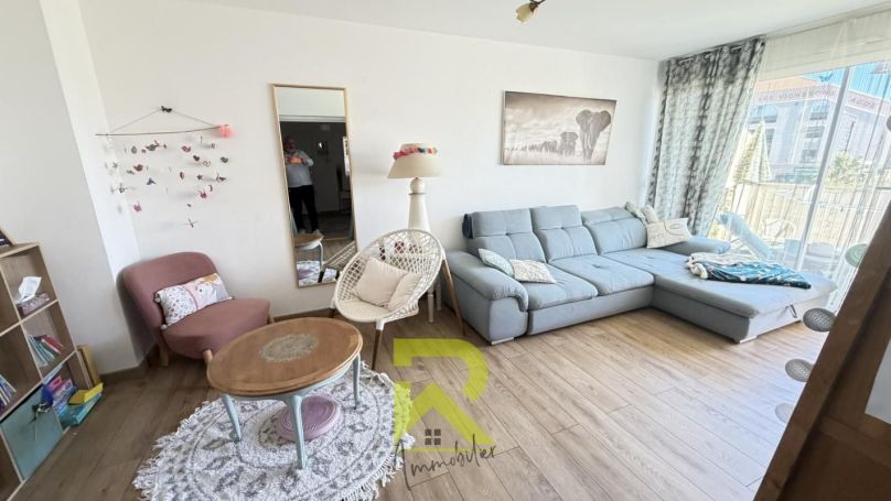 A louer APPARTEMENT NEUF T5 78 M2 TERRASSE BORD DE MER AGDE