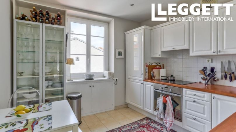 A louer APPARTEMENT T3 92 M2 BORD DE MER NICE