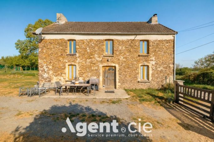 A louer MAISON  DE MAîTRE  SAINTE MARGUERITE D ELLE