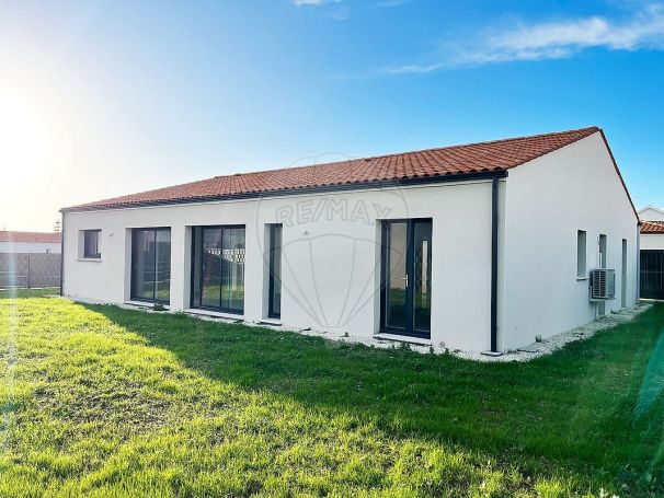 A louer MAISON  5 PIECES 140 M2  MEDIS