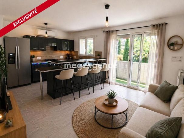 A louer APPARTEMENT T3 62 M2 BORD DE MER TOULON