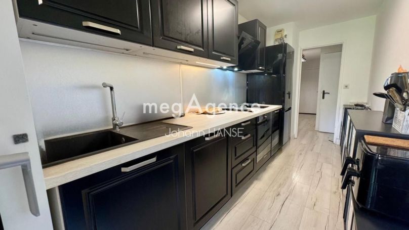 A louer APPARTEMENT T2 54 M2 BORD DE MER FREJUS