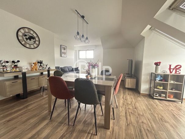A louer APPARTEMENT T3 72 M2  HENIN BEAUMONT