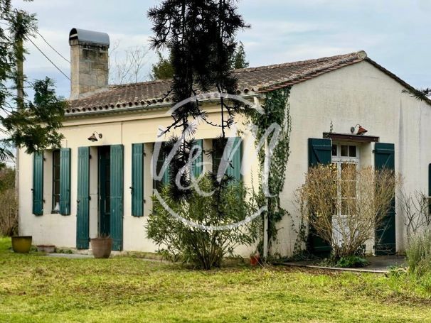 A vendre charmante Echoppe bordelaise 85 m&sup2; MARGAUX Soussans