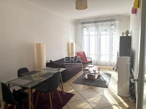 A louer APPARTEMENT NEUF T3 77 M2 BORD DE MER NICE
