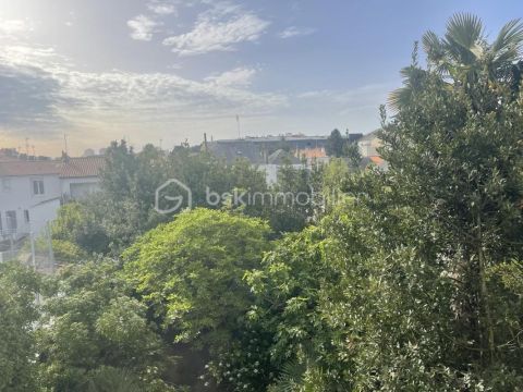 A louer APPARTEMENT T3 72 M2 BORD DE MER LES SABLES D OLONNE